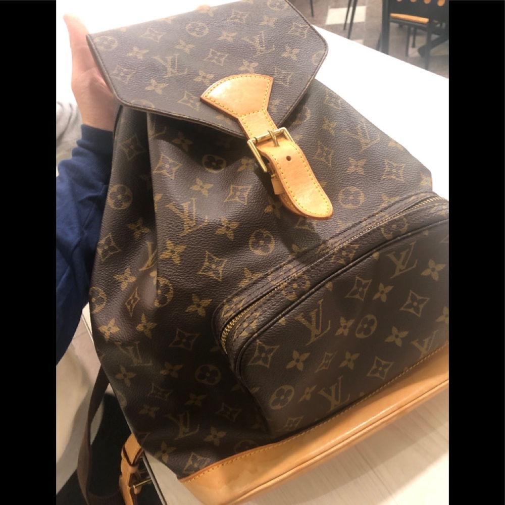 Louis Vuitton Montsouris